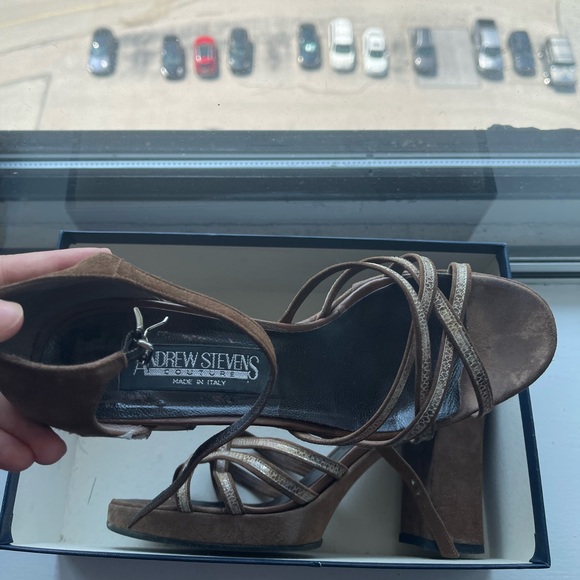 ANDREW STEVENS HEELED SANDALS - great condition, super cute, perfect for summer! - Picture 2 of 4
